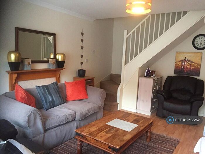 2 Bedroom Terraced House To Rent In Hitchman Mews, Leamington Spa, CV31