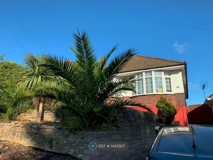 2 Bedroom Bungalow To Rent In Alder Road, Poole, BH12