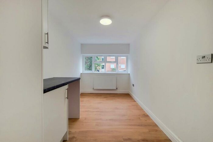 Studio To Rent In Byron Avenue, , Wealdstone, Harrow, HA3