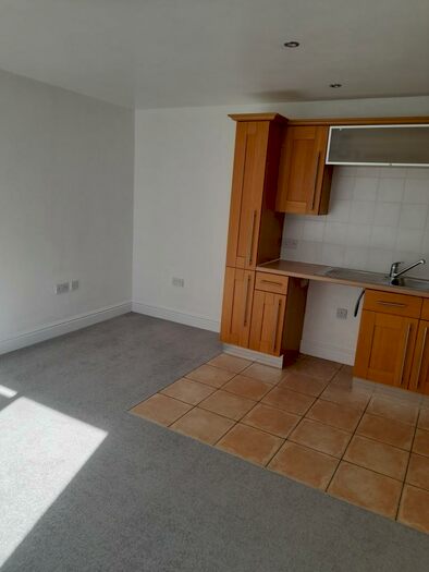 2 Bedroom Flat To Rent In Reservoir Road, Kettering, NN16