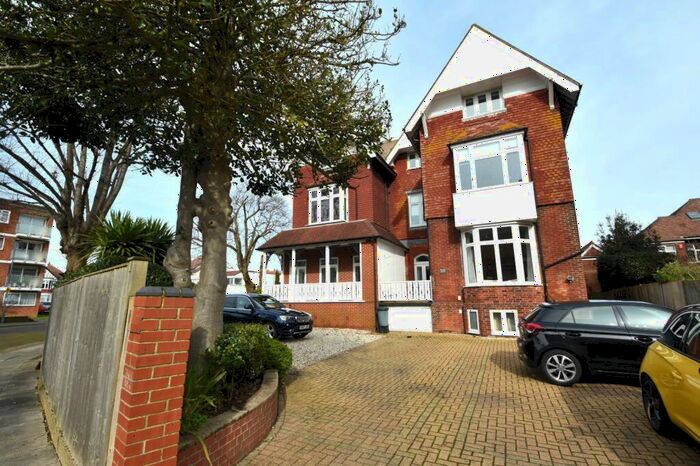 Property To Rent In Craneswater Park, Southsea, Hampshire, PO4