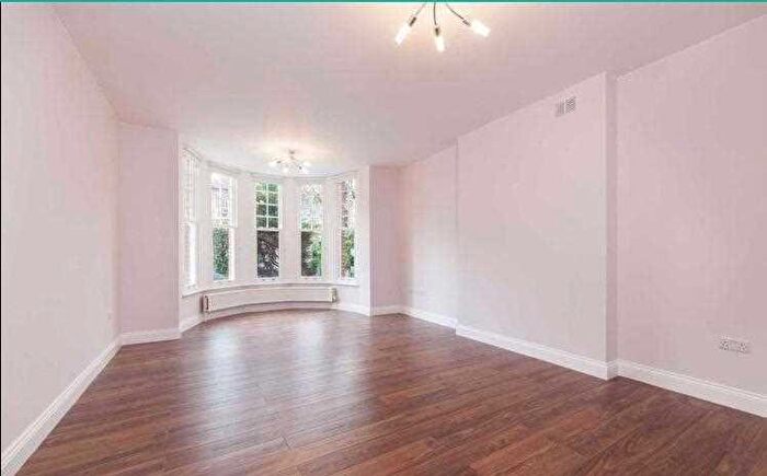 3 Bedroom Apartment For Sale In Primrose Hill Road, London, NW3