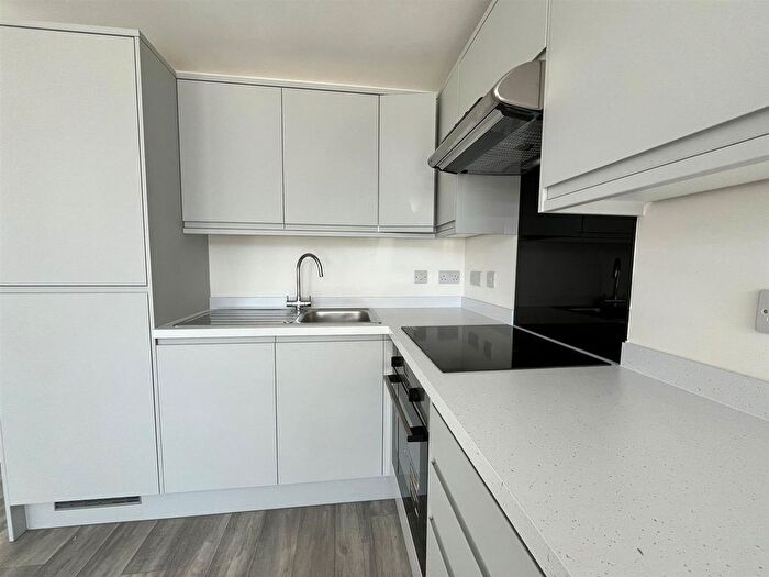 1 Bedroom Flat To Rent In Apartment B, Crocus Street, NG2