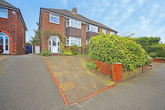 3 Bedroom Semi Detached House For Sale In Richmond Road, Solihull, B92