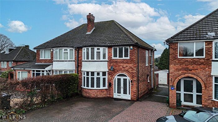 3 Bedroom Semi Detached House To Rent In Bedford Drive, Sutton Coldfield, West Midlands, B75