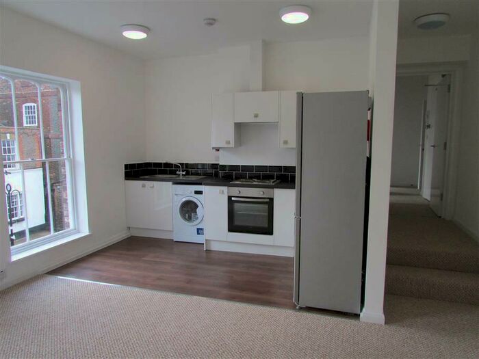 2 Bedroom Apartment To Rent In Post Office Lane, Wantage, Oxfordshire, OX12