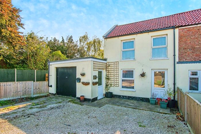 3 Bedroom Semi-Detached House For Sale In Main Road, Terrington St. John, Wisbech, PE14