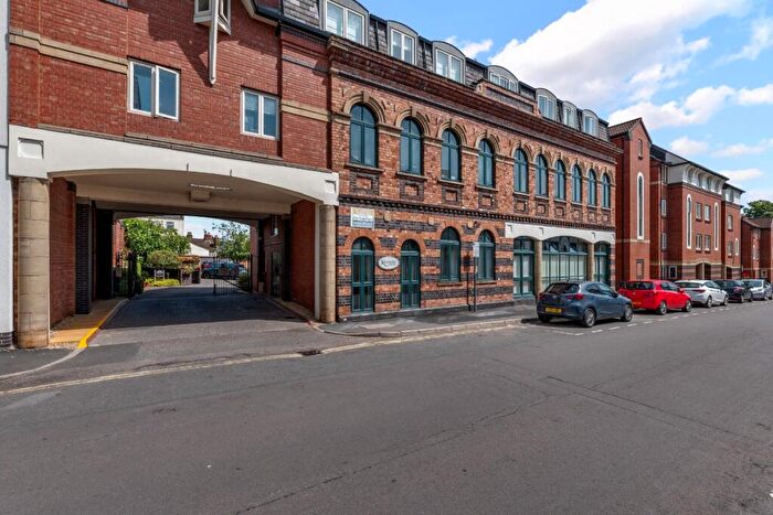 1 Bedroom Retirement Property For Sale In Kenilworth Street, Leamington Spa, CV32
