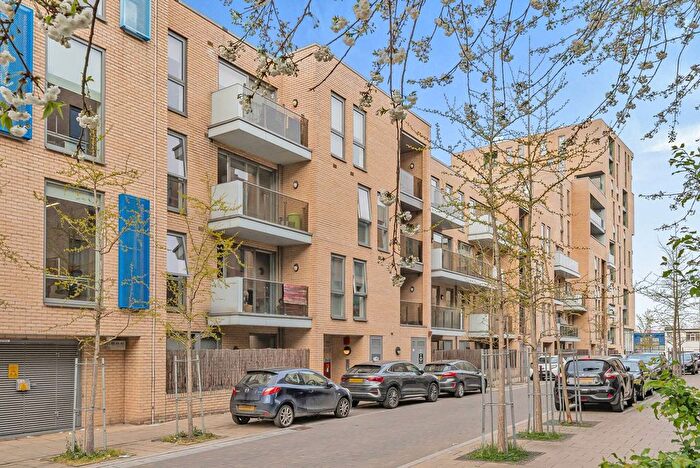 1 Bedroom Flat To Rent In Uncle New Cross, New Cross, London, SE14
