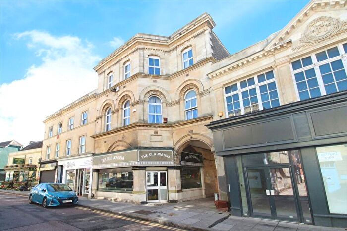 1 Bedroom Apartment To Rent In Avondale House, Silver Street, BA14