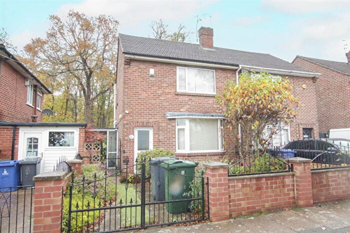 2 Bedroom Semi Detached House For Sale In Elmham Road, Doncaster, DN4