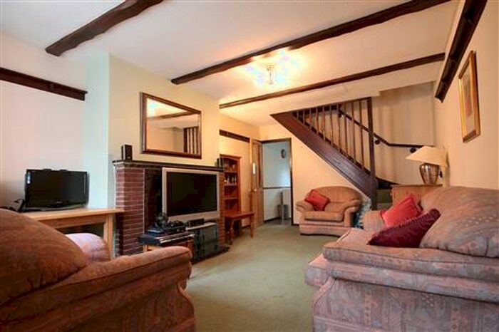 2 Bedroom Terraced House To Rent In Windmill Court, Spital Tongues, NE2