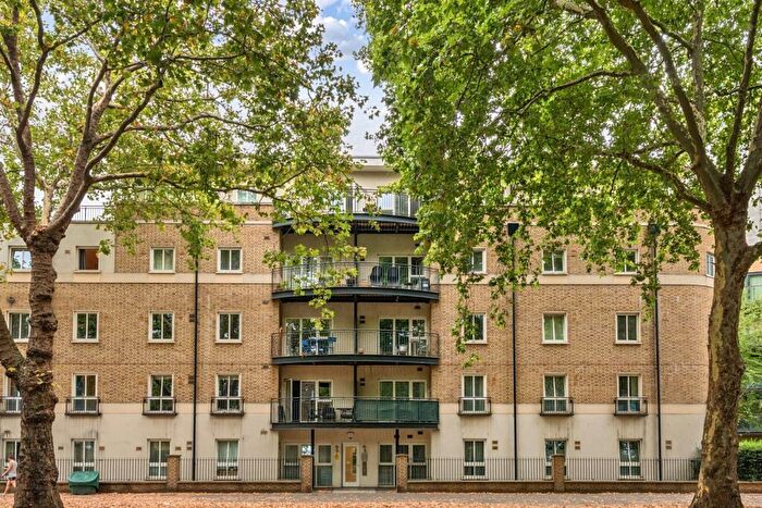 2 Bedroom Flat To Rent In Kennington Road, London, SE11