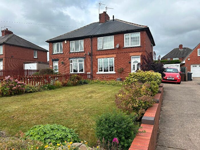3 Bedroom Semi-Detached House For Sale In Worsbrough Road, Birdwell, Barnsley, South Yorkshire, S70