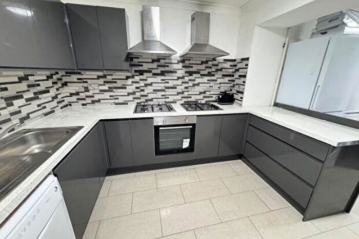 6 Bedroom Terraced House To Rent In May Street Cardiff, CF24