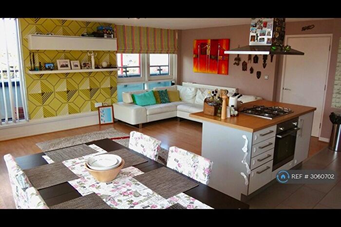 2 Bedroom Penthouse To Rent In Tequila Wharf, London, E14