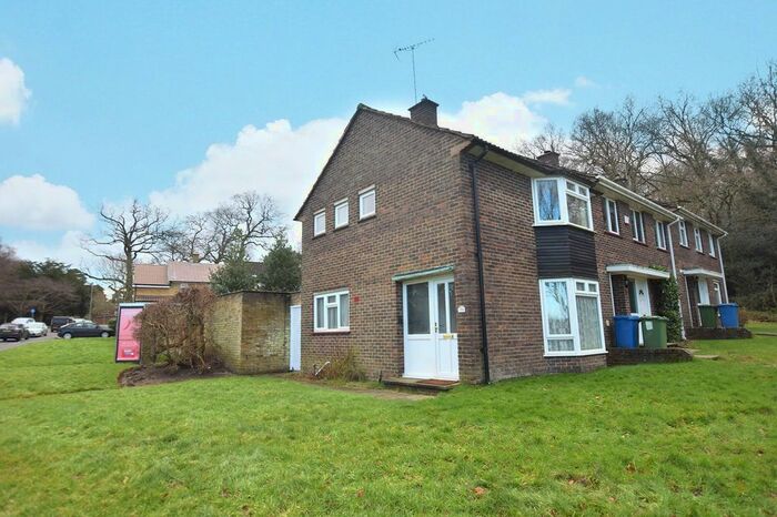 2 Bedroom End Of Terrace House To Rent In Bullbrook Drive, Bracknell, Berkshire, RG12