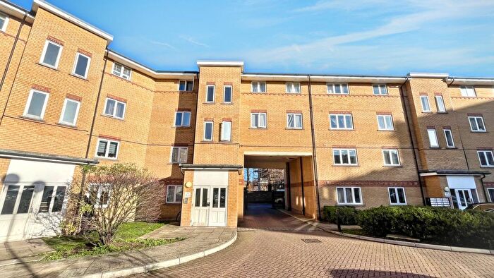 2 Bedroom Flat For Sale In Churchill Court, Rushgrove Street, Woolwich, SE18