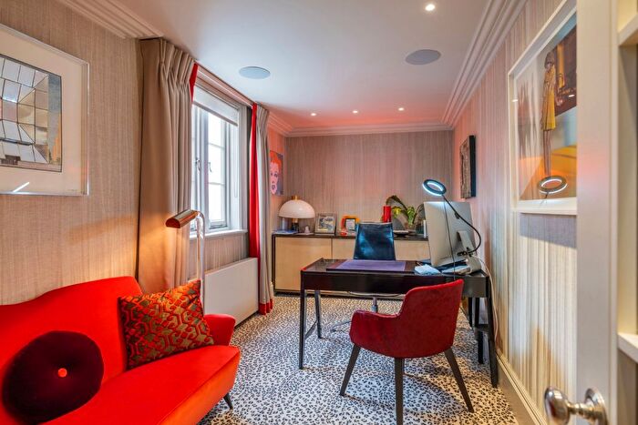 5 Bedroom Detached House For Sale In St. Katharines Precinct, Regent's Park, London, NW1
