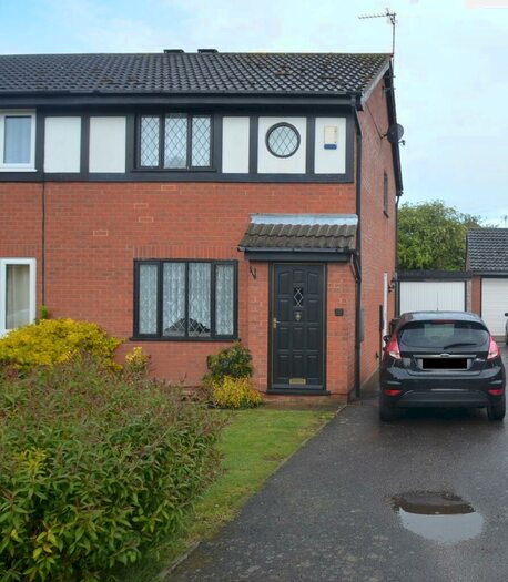 2 Bedroom Semi-Detached House To Rent In Meadow View, Morton, PE10