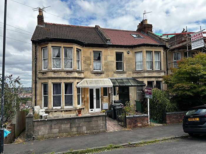 1 Bedroom Flat To Rent In Lullington Road, Knowle, Bristol, BS4