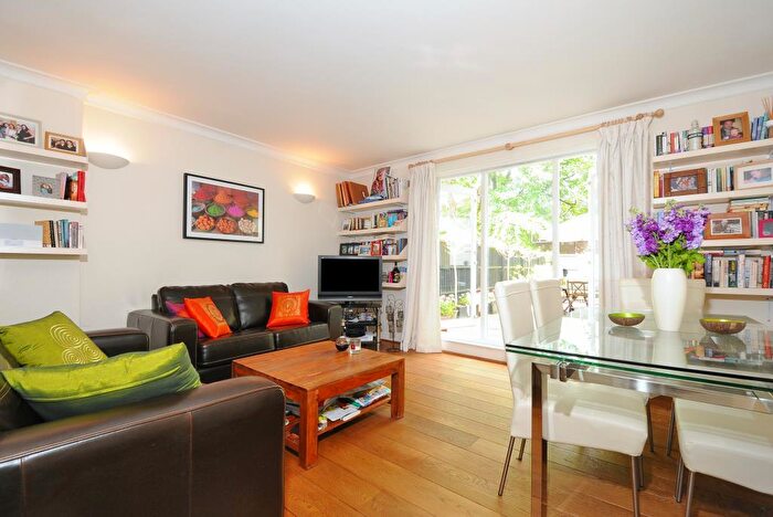 1 Bedroom Apartment To Rent In Marlborough Hill, St Johns Wood, NW8