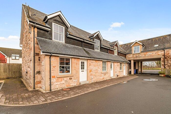 2 Bedroom End Of Terrace House For Sale In Barnwell Mews, Causewayhead Road, Causewayhead, FK9