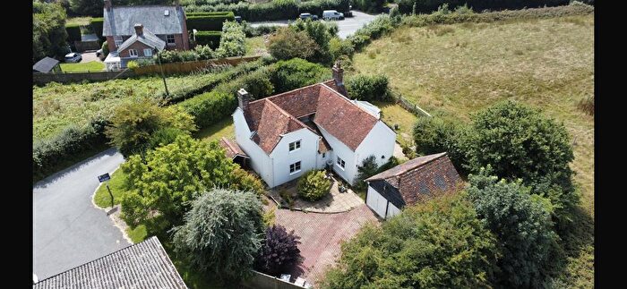 4 Bedroom Detached House For Sale In Lewes Road, Cross In Hand, Heathfield, TN21