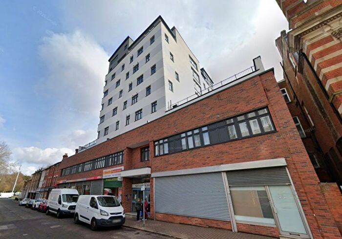 1 Bedroom Flat For Sale In Flat Alexander House, Station Road, Aldershot, Hampshire, GU11