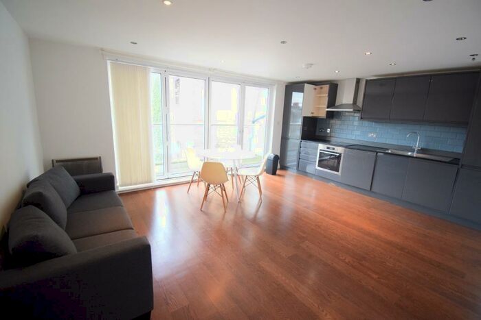 1 Bedroom Flat To Rent In Providence Place, London, N1