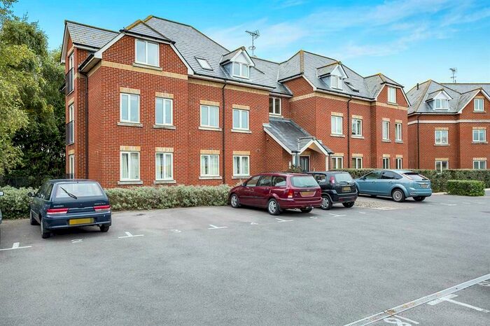 2 Bedroom Flat To Rent In Bersted Street, Bognor Regis, PO22