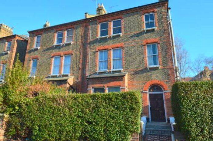 Studio To Rent In Dalmeny Road, Tufnell Park, N7