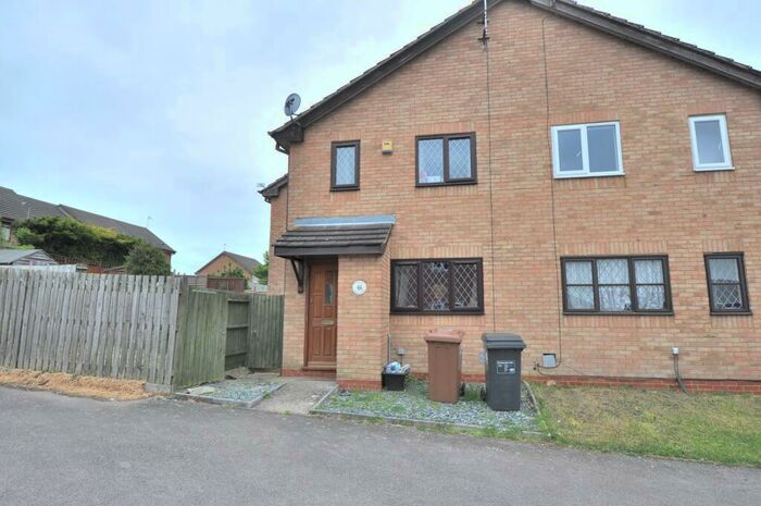 1 Bedroom House To Rent In Hedgeway, Northampton, NN4