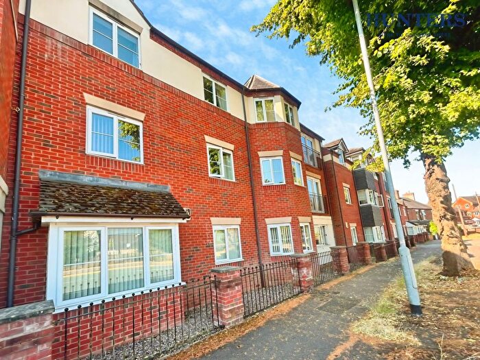 2 Bedroom Flat To Rent In Bonehill Road, Tamworth, B78