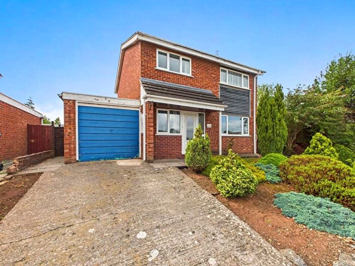 4 Bedroom Detached House For Sale In Nailsworth Close, Worcester, Worcestershire, WR4