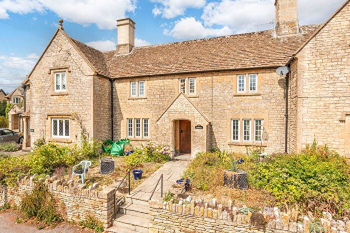 4 Bedroom Terraced House For Sale In The Street, Alderton, SN14