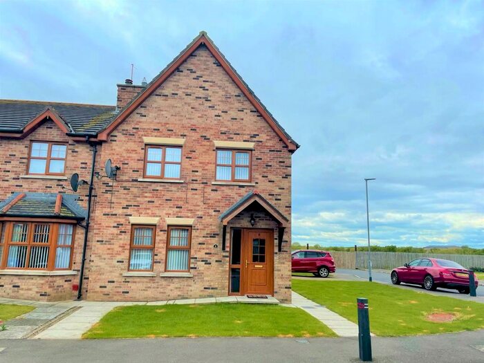 3 Bedroom Semi-Detached House To Rent In St. Andrews Park, Ballyhalbert, County Down, BT22