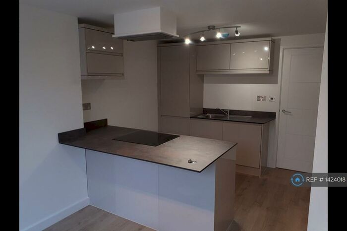 1 Bedroom Flat To Rent In Reading, Reading, RG1