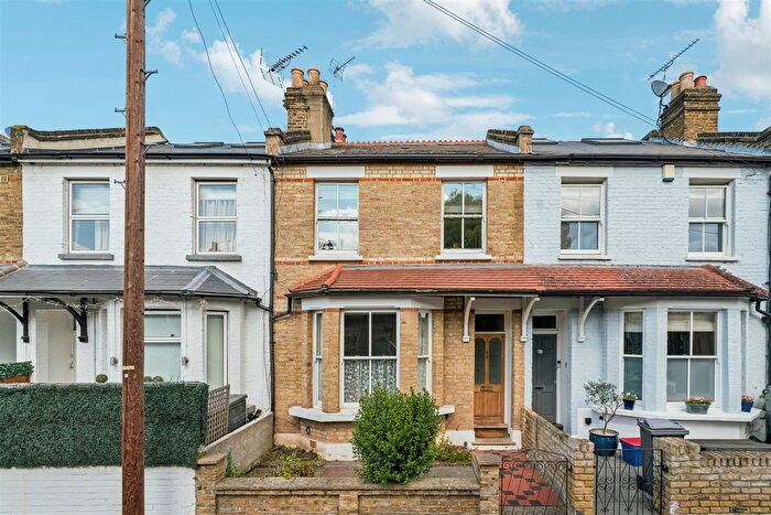 2 Bedroom Terraced House For Sale In Binns Road, London, W4