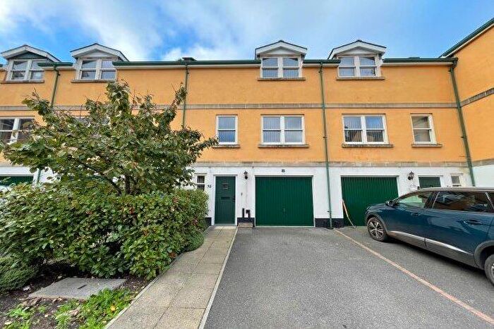 4 Bedroom Property To Rent In Long Street, Taunton, TA4