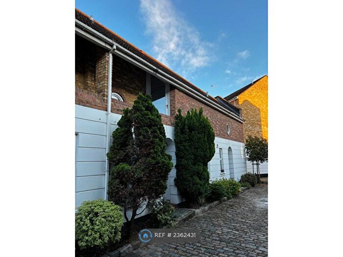 2 Bedroom Terraced House To Rent In Robinscroft Mews, London, SE10