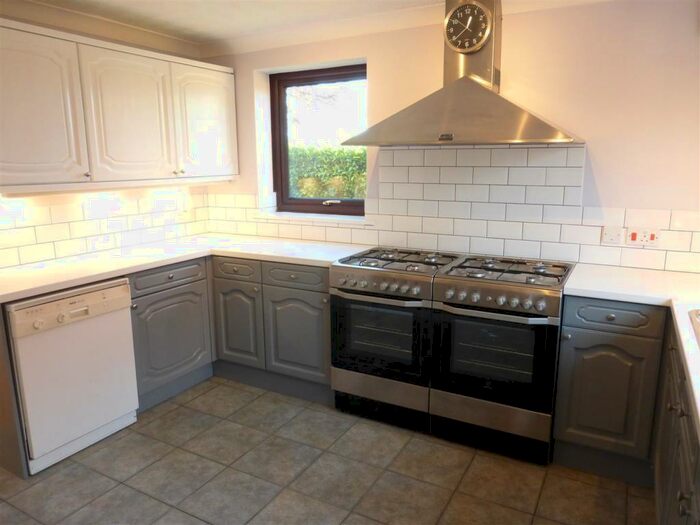 4 Bedroom House To Rent In St Margarets Drive, Norwich, NR7