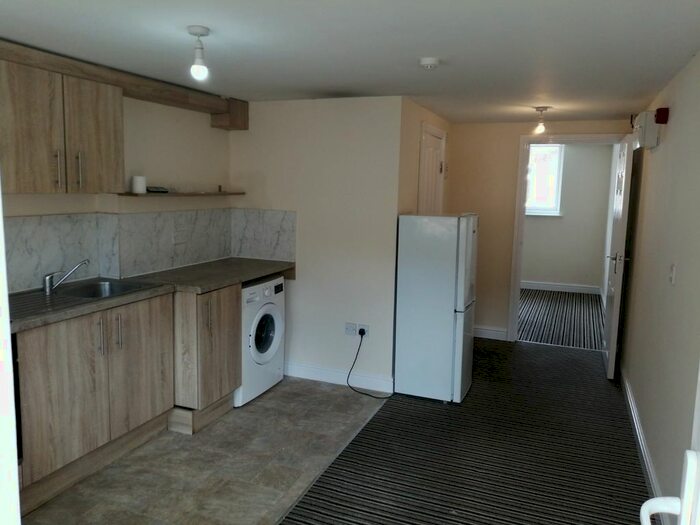 1 Bedroom Flat To Rent In Asfordby Street, Leicester, Leicestershire, LE5