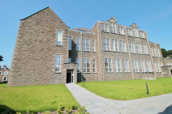 2 Bedroom Flat To Rent In Eastern Residences, Whinny Brae, Broughty Ferry, DD5