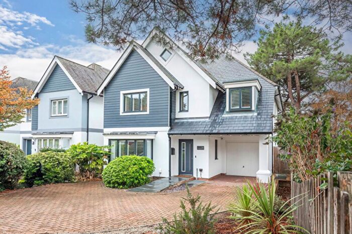 5 Bedroom Detached House For Sale In Alton Road, Lower Parkstone, Poole, BH14