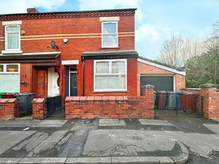 3 Bedroom End Of Terrace House To Rent In Montreal Street, Levenshulme, Manchester, M19