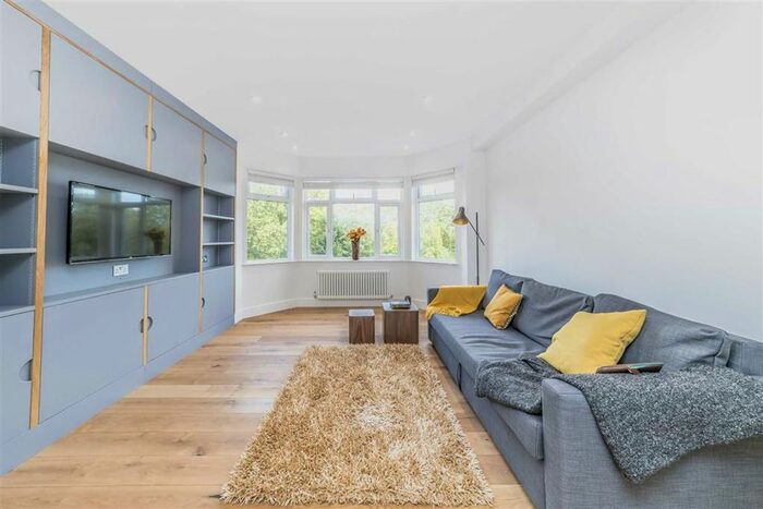 1 Bedroom Flat To Rent In Prince's Gate, London, SW7