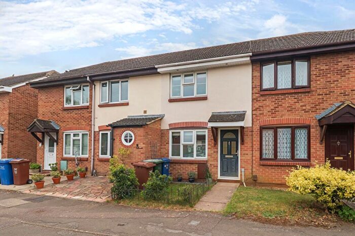 2 Bedroom Terraced House For Sale In Roman Way, Bicester, OX26