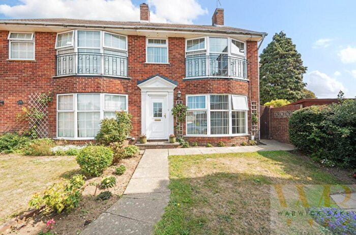 3 Bedroom Semi-Detached House For Sale In Greenacres, Shoreham-By-Sea, BN43