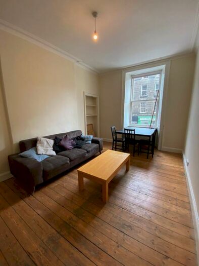5 Bedroom Flat To Rent In Clerk Street, Newington, Edinburgh, EH8